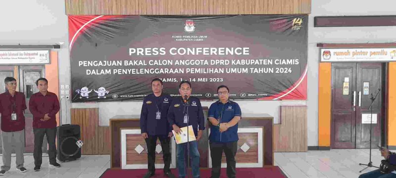 Partai Nasdem saat menggelar konferensi Pers.