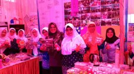 Himpaudi Kabupaten Ciamis saat mengikuti kegiatan Expo Pendidikan Nasional dan Menyongsong Hari Jadi Kabupaten Ciamis ke-381 di Taman Jambansari Ciamis.