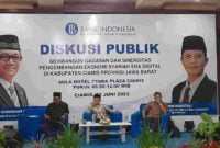 Diskusi Publik Ekonomi Syariah.