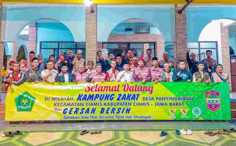 Kampung Zakat di Desa Panyingkiran Ciamis.