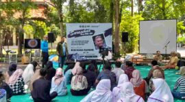 Rob Rama Rambini hadir sebagai pemateri dalam acara Sarasehan Pra-PRK XIV Universitas Galuh (Unigal) Ciamis, Kamis (20/7/2023).