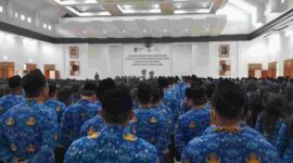 Pelantikan dan pengambilan sumpah kepada 1.159 PPPK Formasi Tahun 2022, di Gedung KH. Irfan Hielmy Islamic Center Ciamis, Senin, (24/7/2023).