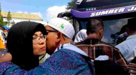 Kepulangan jemaah haji asal Ciamis disambut keluarga dengan suka cita