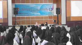 Peningkatan kompetensi guru bahasa sunda jenjang SD dan SMP di Aula Disdik Ciamis, Rabu (2/8/2023).