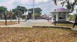 Jalan Veteran yang kini sudah dihilangkan menjadi bagian dari Alun-Alun Ciamis.