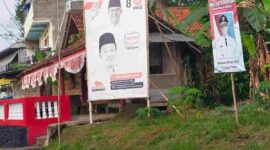 Baliho PKS bergambar poto Anies Baswedan. 