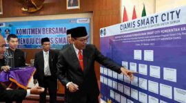 Penandatanganan komitmen bersama menuju Ciamis smart city di Aula Setda Ciamis, Kamis (5/10/2023).