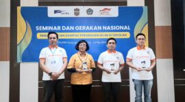 Seminar dan Gerakan Nasional Pengendalian Dampak Perubahan Iklim Di Sekolah.