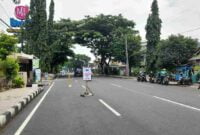 Papan Petunjuk Parkir di Lajur Jalan Nasional Ciamis.