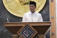 Bupati Ciamis, Dr. H. Herdiat Sunarya MM tengah memberikan pesan penting di Masjid Agung Ciamis.