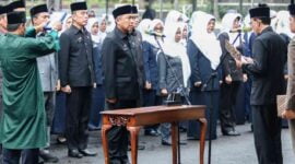 Pelantikan dan pengambilan sumpah jabatan di Halaman Pendopo Ciamis, Jumat (19/4/2024).
