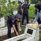 Ziarah dan tabur bunga Lapas Kelas IIB Ciamis.