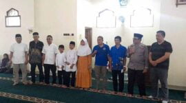 Unigal Ciamis dan Gandara Group adakan santunan anak yatim piatu.