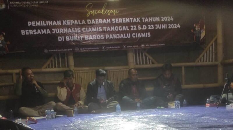 Journalist Camp berlangsung selama dua hari (22-23 Juni) di Bukit Baros, Kecamatan Panjulu.