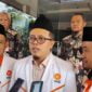 Ketua DPD PKS Kabupaten Ciamis, Arif Anwar Budiman (Tengah).