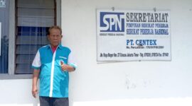 Ketua Dewan Pengurus Cabang Serikat Pekerja Nasional (DPC SPN) Jakarta Timur, Sugito.