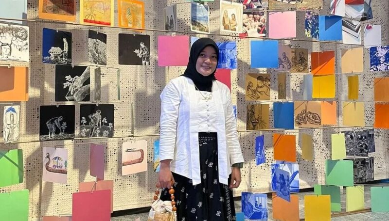 Alfira Oktaviani usung semilir ecoprint, fashion ramah lingkungan. (FOTO: Dok Pribadi Alfira)