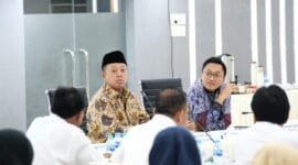 Rapat Penanganan Isu Strategis bersama Badan Usaha Milik Negara (BUMN) pada Selasa (10/12/2024) malam.