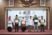 Pemimpin Redaksi Asajabar.com, Tony Zanuary, S.I.P (Ke-5 dari kiri).