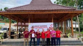 Kegiatan donor darah di halaman Bumi Galuh Satria RSOP, Sabtu (12/4/2025).