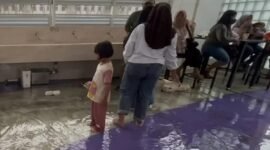 Foodcourt Ciamis tergenang air hujan.