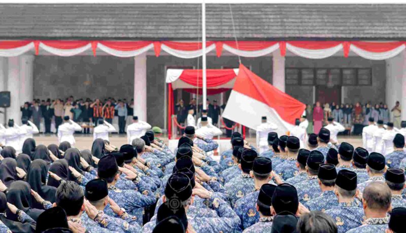 Upacara peringatan Hari Lahir Pancasila.