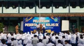 Pelepasan siswa SMPN 4 Ciamis.