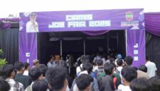 Job fair di Kecamatan Cijeungjing.