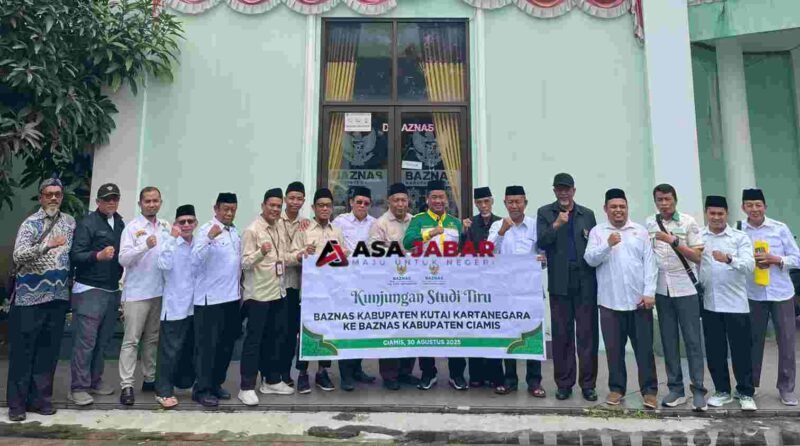 Kunjungan studi banding dari Baznas lima kabupaten yang berasal dari dua provinsi.