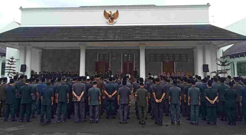 Pelantikan di Pendopo Ciamis.