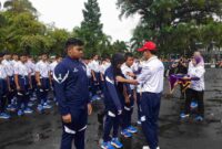 Herdiat melepas ratusan atlet pelajar yang akan bertanding di Kota Bandung.