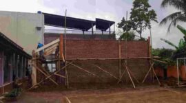 Revitalisasi satuan pendidikan di SDN 1 Buniseuri, Kecamatan Cipaku, Kabupaten Ciamis.