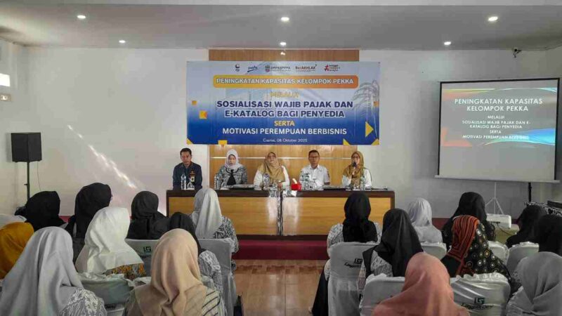 Peningkatan Kapasitas Kelompok Perempuan Kepala Keluarga (PEKKA).