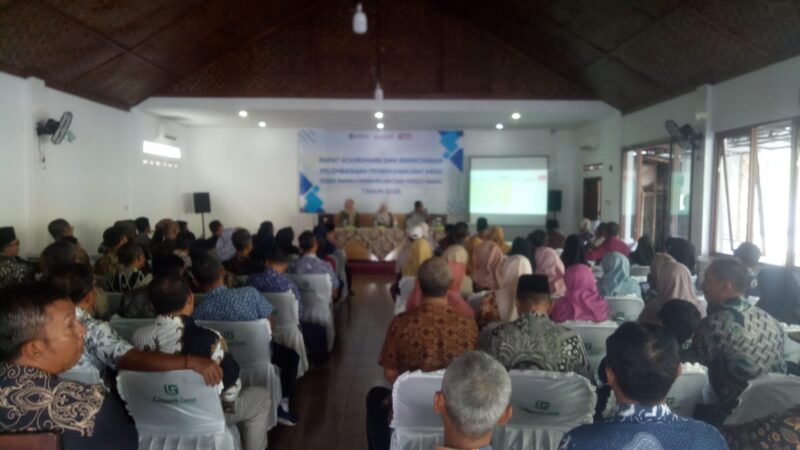 Rapat Koordinasi (Rakor) dan Sinkronisasi Pelembagaan Pemenuhan Hak Anak di Aula Linggarsari, Kamis (23/10/2025).