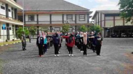 Pelatihan Peraturan Baris Berbaris (PBB) untuk para ASN.