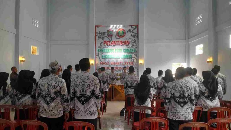 Pelantikan Pengurus PGRI Kecamatan Ciamis.