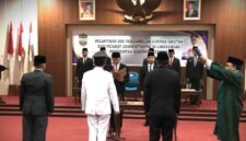 Pelantikan pejabat administrator di Aula Setda Ciamis.