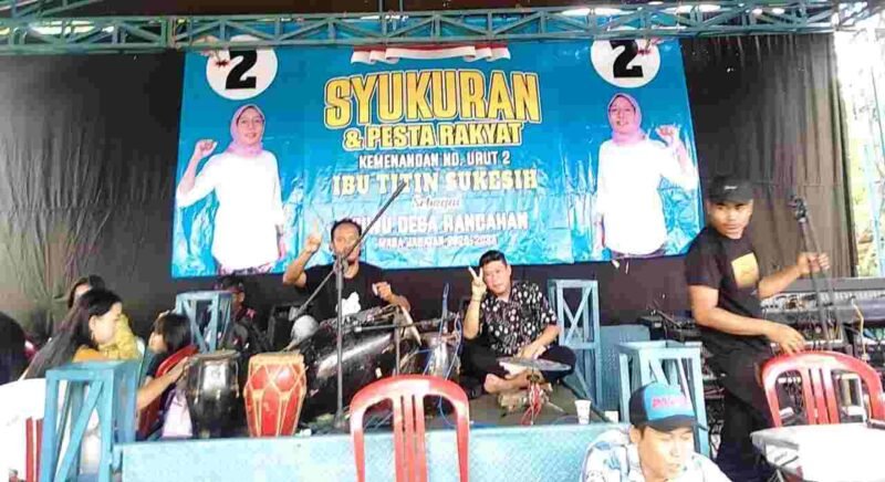 Acara syukuran atas terpilihnya kembali Kuwu Desa Rancahan.