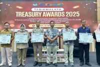 Kepala Kantor Pertanahan Kabupaten Ciamis, Agung Murdhianto (ketiga dari kiri).