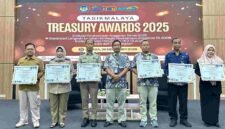 Kepala Kantor Pertanahan Kabupaten Ciamis, Agung Murdhianto (ketiga dari kiri).