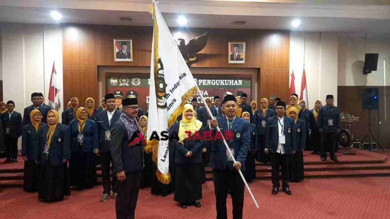 Pelantikan dan pengukuhan pengurus LASQI periode 2025-2030.