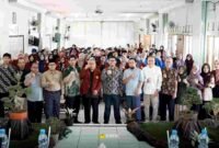 Seminar Bisnis Syariah di kampus STAI Putra Galuh.