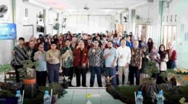 Seminar Bisnis Syariah di kampus STAI Putra Galuh.