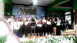 Penyerahan kejuaraan Pamors MAN 5 Ciamis.