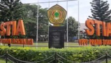 Kampus STIA YPPT Priatim Tasikmalaya terletak di Jl. Perintis Kemerdekaan, Karsamenak, Kec. Kawalu, Kota Tasikmalaya, Jawa Barat.