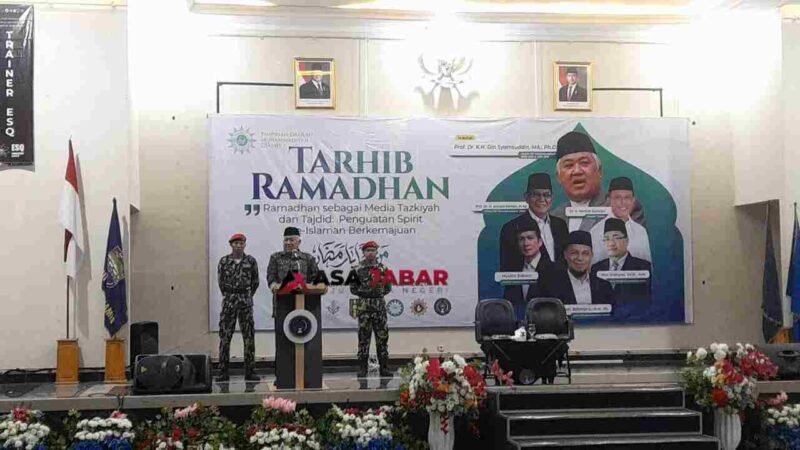 Ketua Umum Pimpinan Pusat Muhammadiyah periode 2005–2015, Din Syamsuddin, dalam kegiatan Tarhib Ramadan yang digelar Pimpinan Daerah Muhammadiyah Kabupaten Ciamis di Aula KH. Dahlan, Ciamis, Sabtu (14/2/2026).