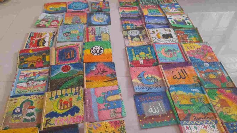 Kreasi menggambar dan mewarnai hihid, alat kipas tradisional Sunda yang terbuat dari anyaman bambu berbentuk persegi dengan pegangan.