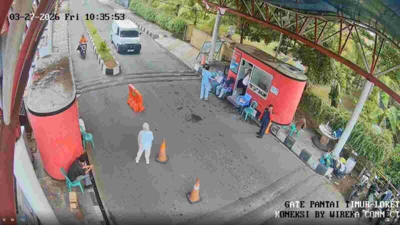 Cctv dipintu masuk wisata Pantai Pangandaran.
