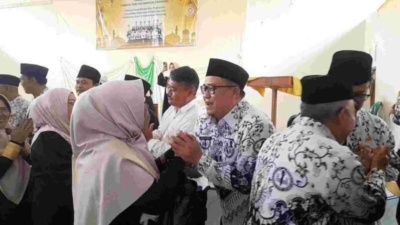 Halal Bihalal PGRI Kecamatan Cikoneng.