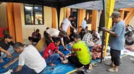 Penyembelihan hewan kurban di Halaman Kantor Kemenag Ciamis, Jumat (29/5/2026).